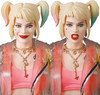 Medicom MAFEX Harley Quinn (Caution Tape Jacket Ver.) Figure (Birds of Prey)