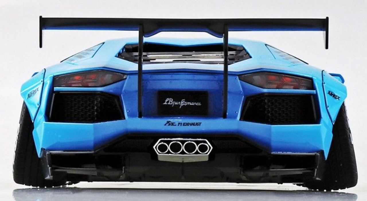 Liberty Walk 1/24 No.16 Lamborghini Aventador Plastic Model