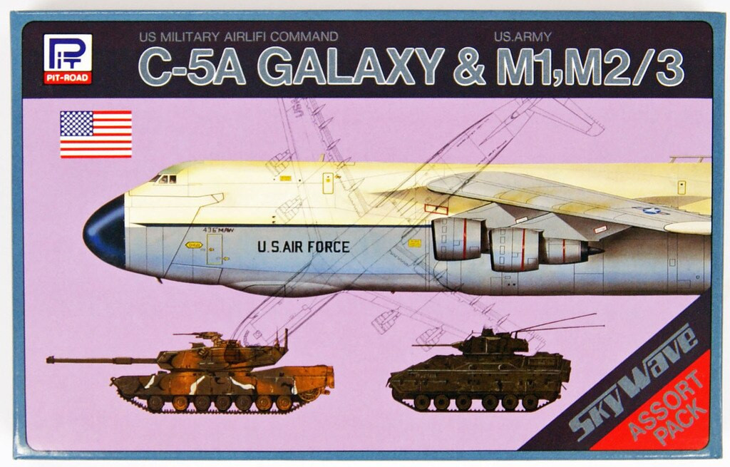 Pit-Road Skywave S-01 C-5A Galaxy & M1 M2/3 1/700 scale kit