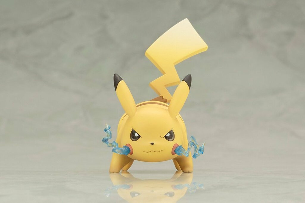 Kotobukiya ARTFX J Red with Pikachu 1/8 Figure (Pokemon)