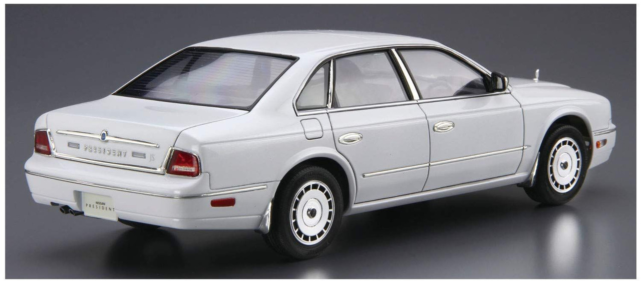 Aoshima The Model Car 1/24 Nissan President / Infiniti Q45 G50 '89 Plastic  Model