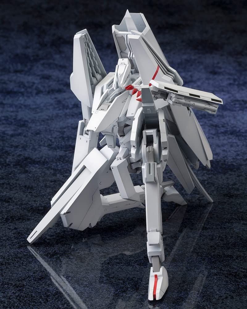 1/100 Type 17 Garde Tsugumori Plastic Model (Knights of Sidonia)