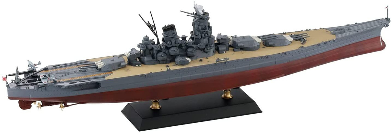 Skywave 1/700 Japanese Navy Battleship Musashi Commissioned