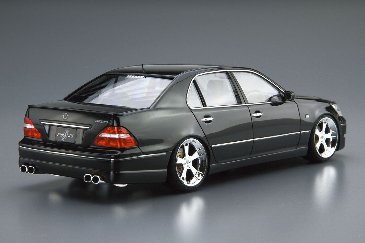 アオシマ　1/24 CELSIOR UCF21 The Tuned Car 1/24 Auto Couture UCF21 Celsior `97 (Toyota