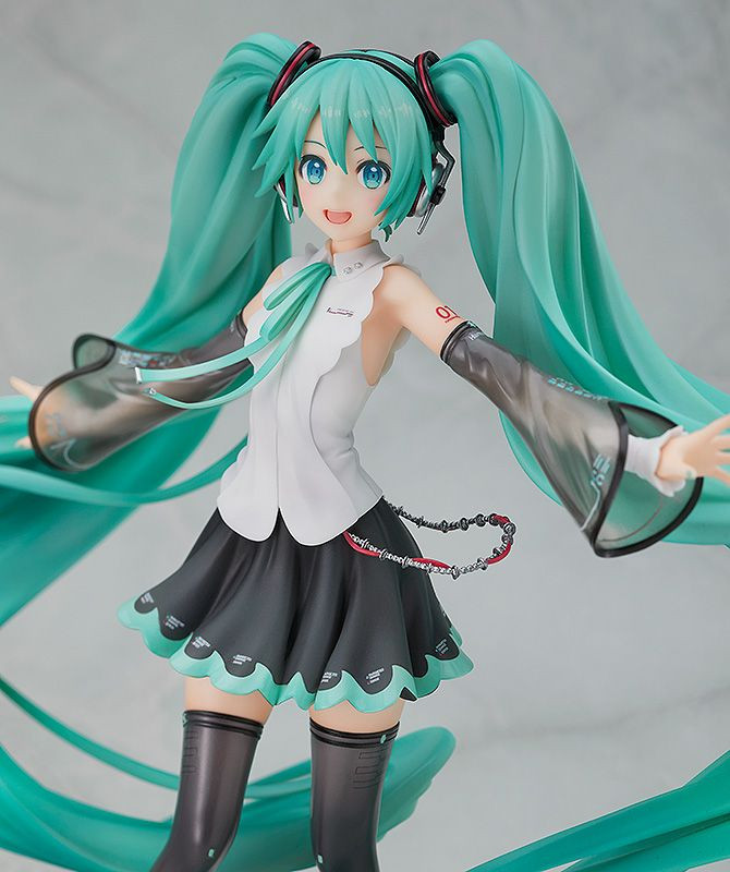 Hatsune Miku NT 1/8 Figure (Piapro Characters)