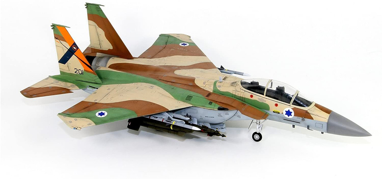 G.W.H F-151IAF Ra'am 1/72 プラモデル 1/72 Israeli Air Force F-15I Raam Plastic Model