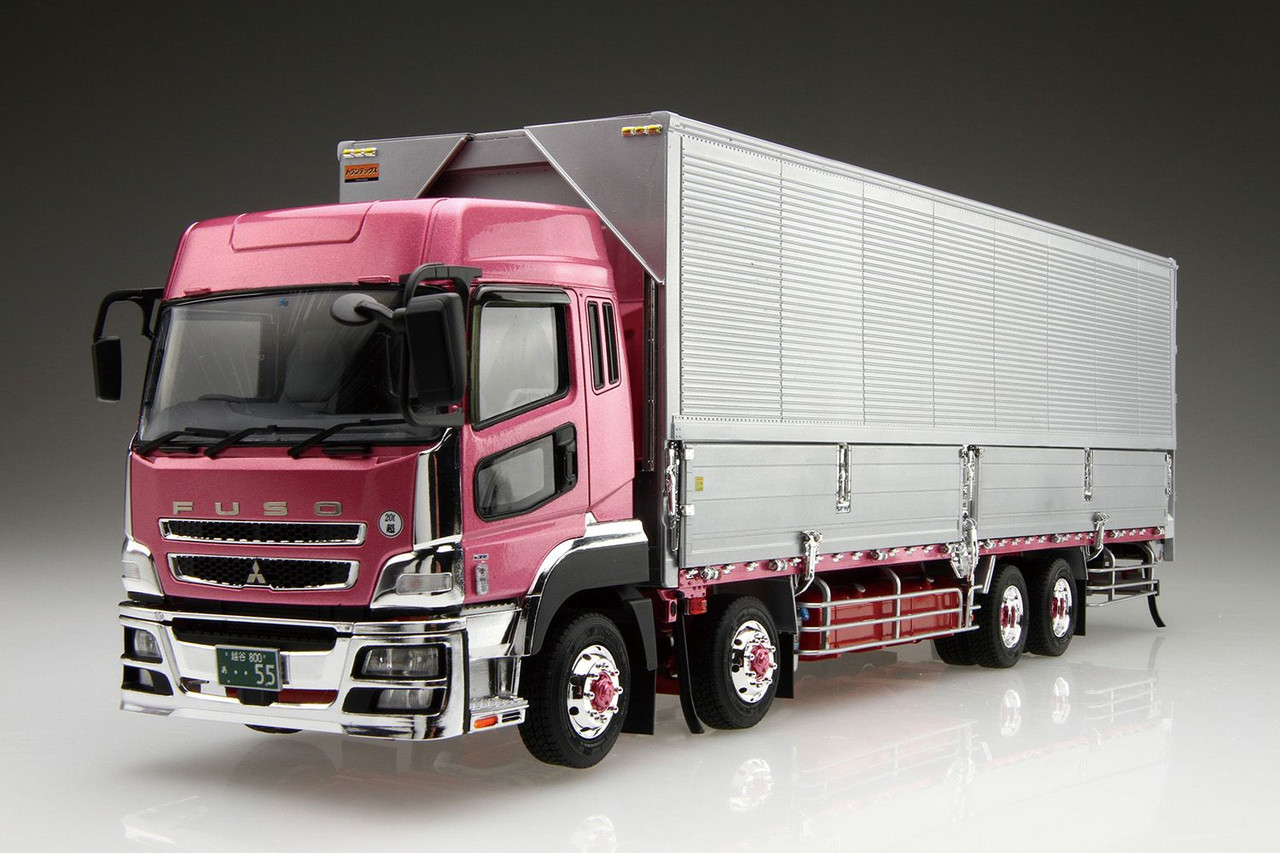 Aoshima Heavy Freight 1/32 Mitsubishi Fuso 2010 Super Great FS Hi Wing  Truck Plastic Model