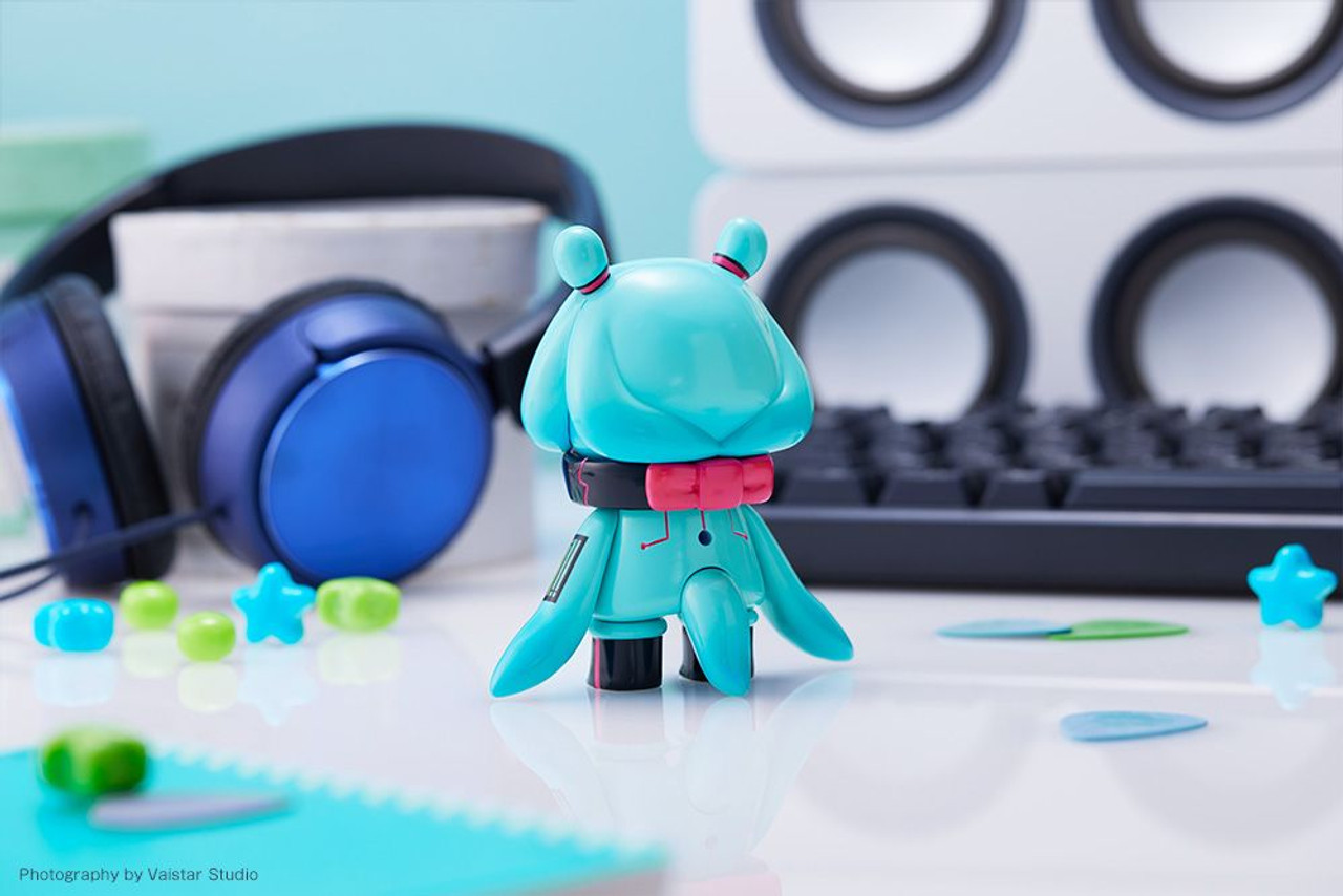 Ocean Exploration Robot DENSHITAKO No.3 'Hatsune Miku Color