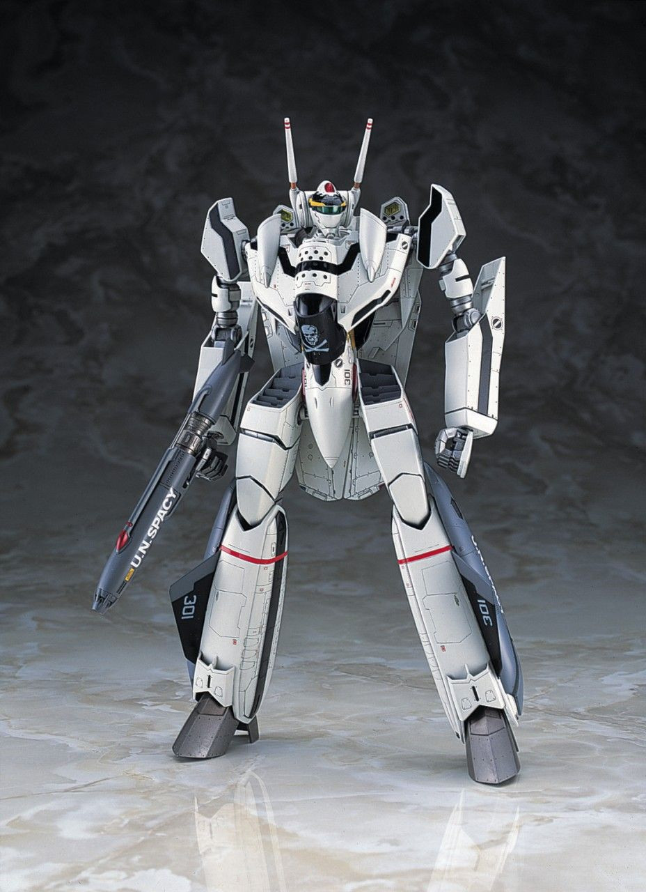 イベントＷ.Ｆ限定絶版レア　ＶＩＲＴＵＡＲＯＩＤ　超重装甲突撃機体ＤＯＲＤＲＡＹ 1/72 VF-1J Super Battroid Valkyrie Max Plastic Model