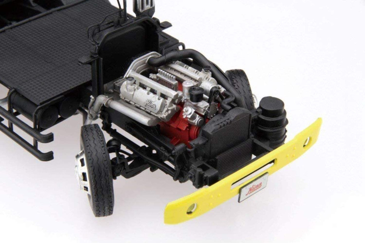 Heavy Freight 1/32 Hino HH Tractor Plastic Model