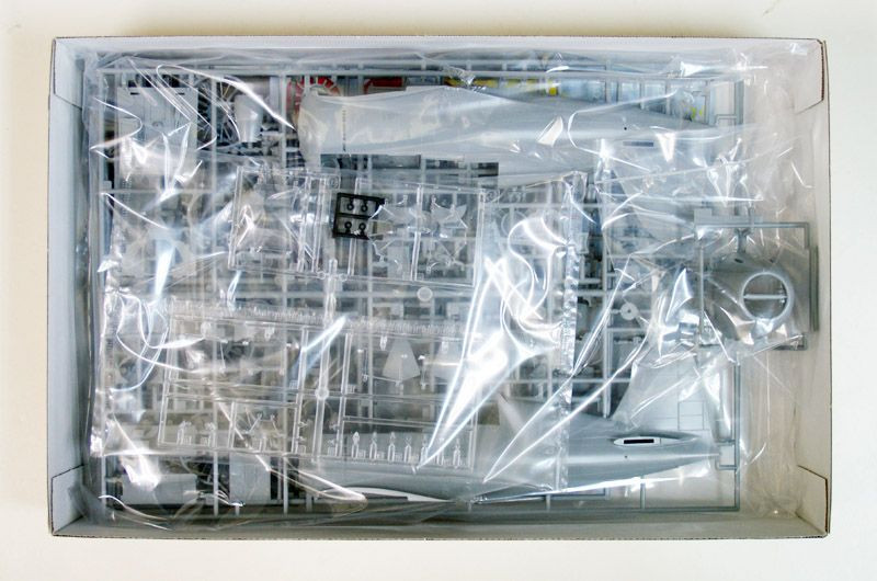 1/32 Mitsubishi J2M3 Raiden(Jack) Type 21 Plastic Model