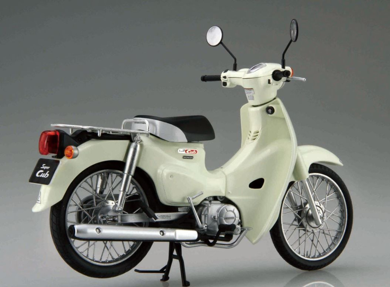 Fujimi 1/12 NEXT Series Honda Super Cub 110 Classical White Plastic Model