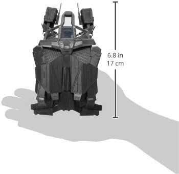Revoltech No.051 The Bat Figure (The Dark Knight Rises)