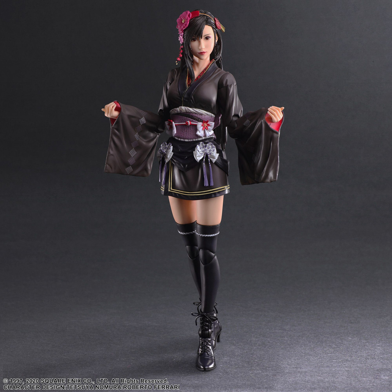 Play Arts Kai Tifa Lockhart Exotic Style Dress Ver. Figure (Final