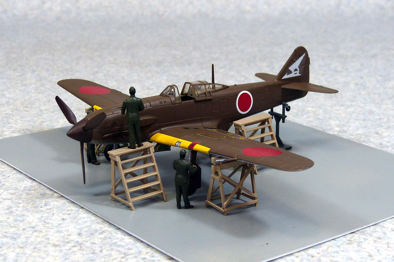 Aoshima 1/72 Kawasaki Type 3 Ki-61-II-Kai Ver.2 Plastic Model