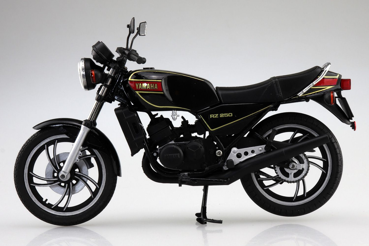 SKYNET 1/12 RZ250 New Yamaha Black Finished Model