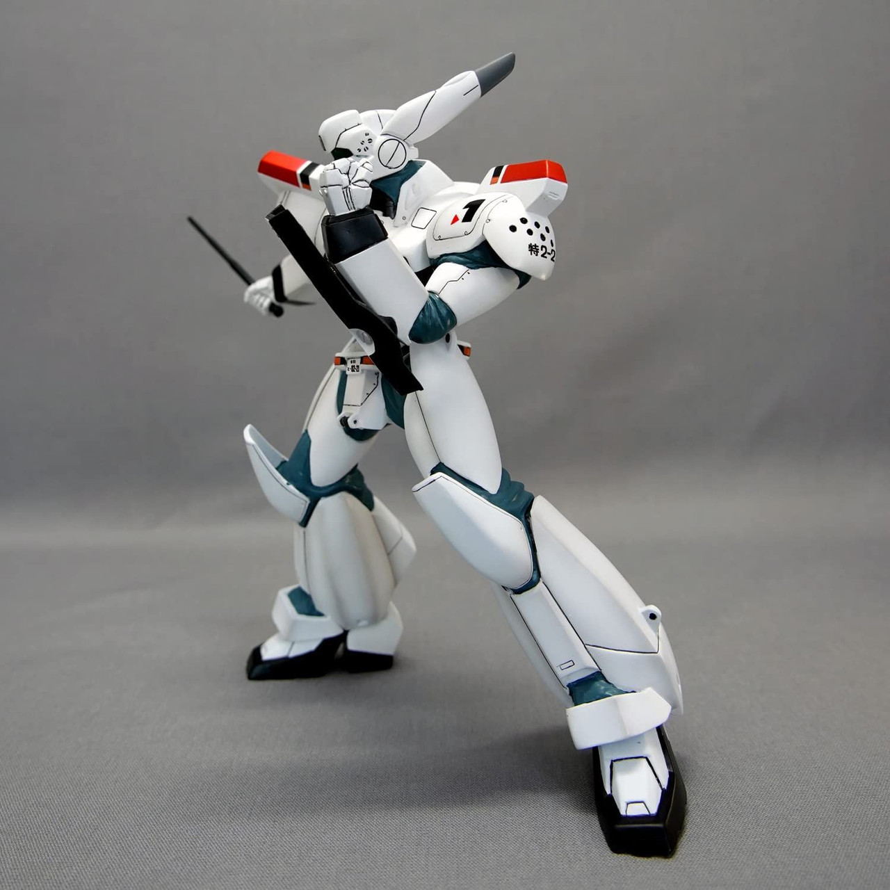 Soft Vinyl Garage Kit Middle Size Series 1/35 AV-98 Ingram 1st