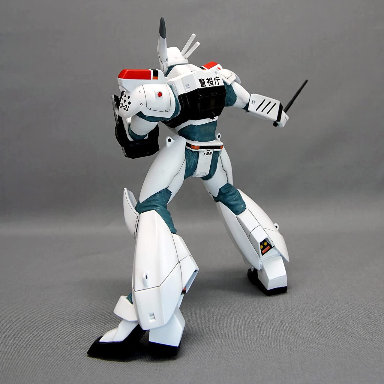 Soft Vinyl Garage Kit Middle Size Series 1/35 AV-98 Ingram
