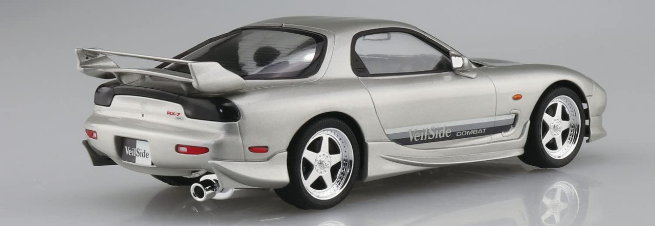 Aoshima The Tuned Car No.77 1/24 VeilSide Combat Model FD3S RX-7 '99  (MAZDA) Plastic Model