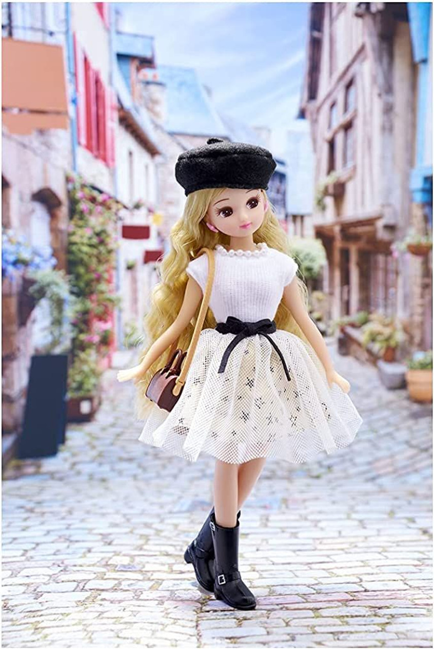 Licca Doll Shearling Mix Dress-up Doll