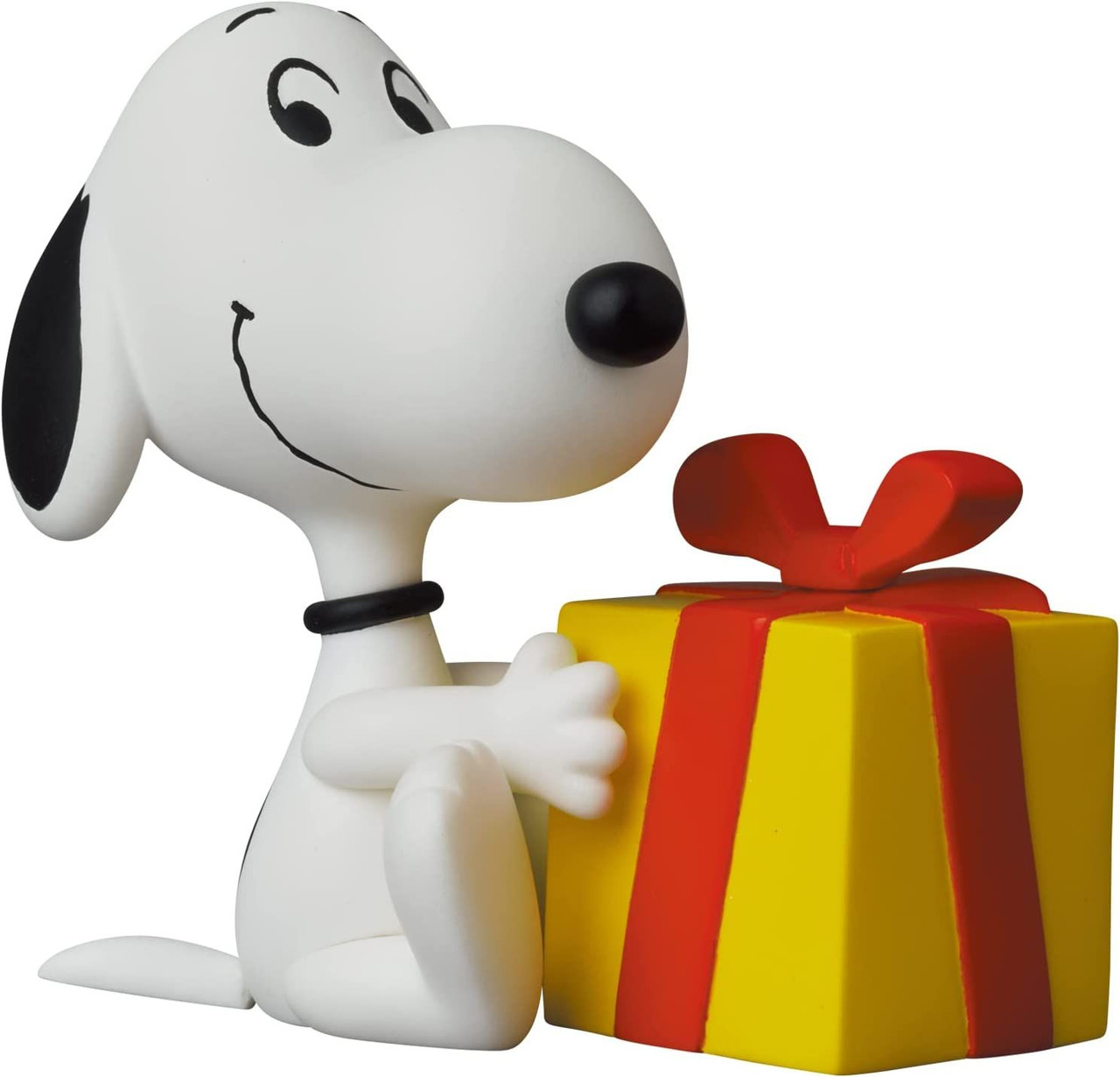 UDF Peanuts Series 15 Gift Snoopy Figure