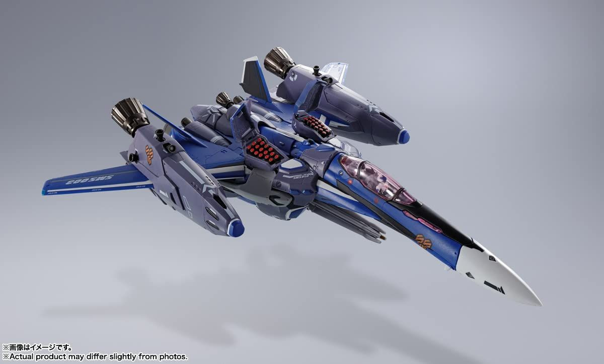 白竜  バンダイ 1/72 マクロスF VF-25F クリア.ver 未完 Amazon | BANDAI SPIRITS(バンダイ スピリッツ) 1/72 VF-25F