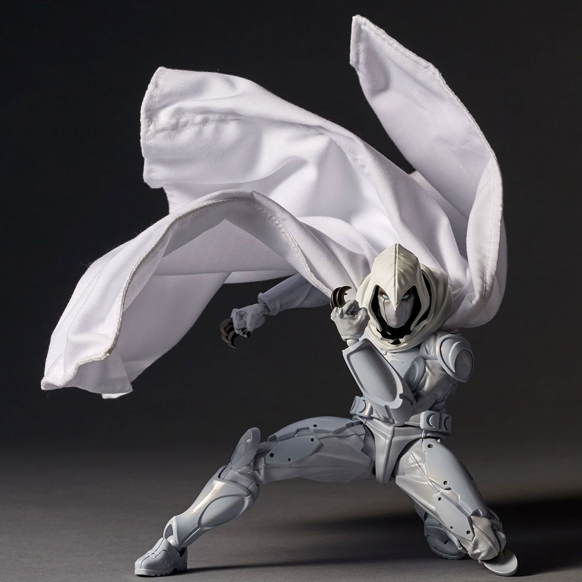 Amazing Yamaguchi Moon Knight Revoltech Figure (Marvel)
