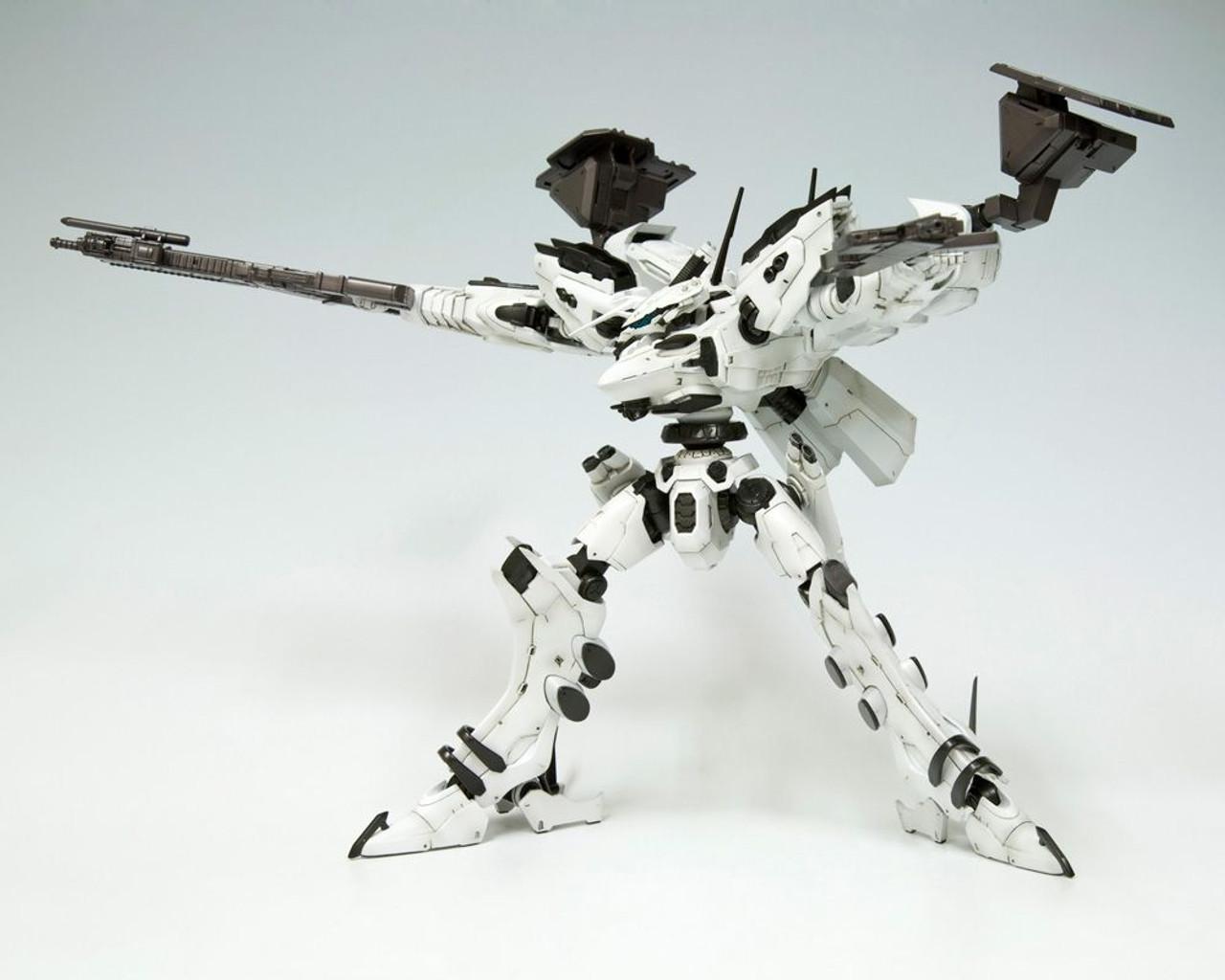 Kotobukiya Ambient Armored Core Model Kit : Arts