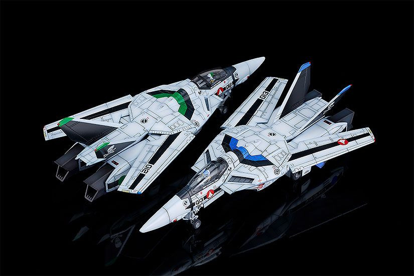 PLAMAX 1/72 VF-1A/S Fighter Valkyrie (Maximilian Jenius / Hayao