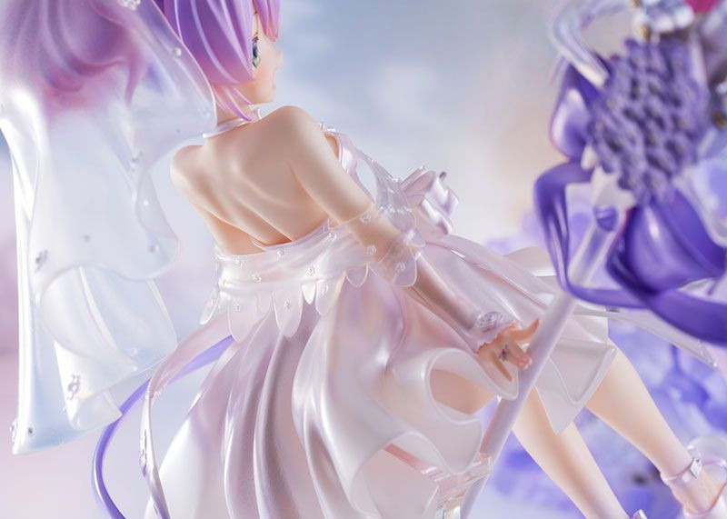 プライス Javelin Blissful Purity Ver. 1/7 Figure (Azur Lane)