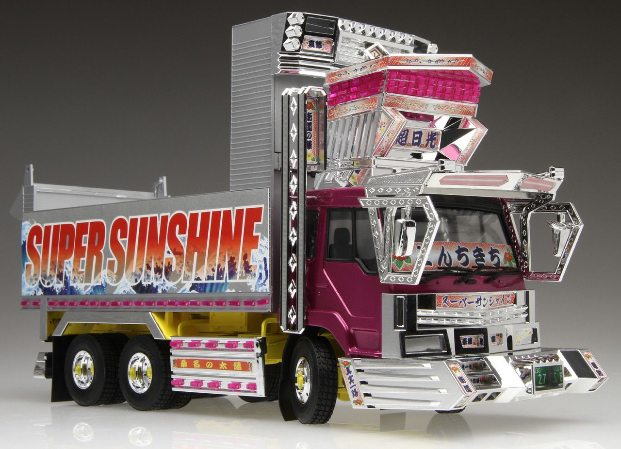 Aoshima Decoration Truck 1/32 Super Sunshine Plastic Model