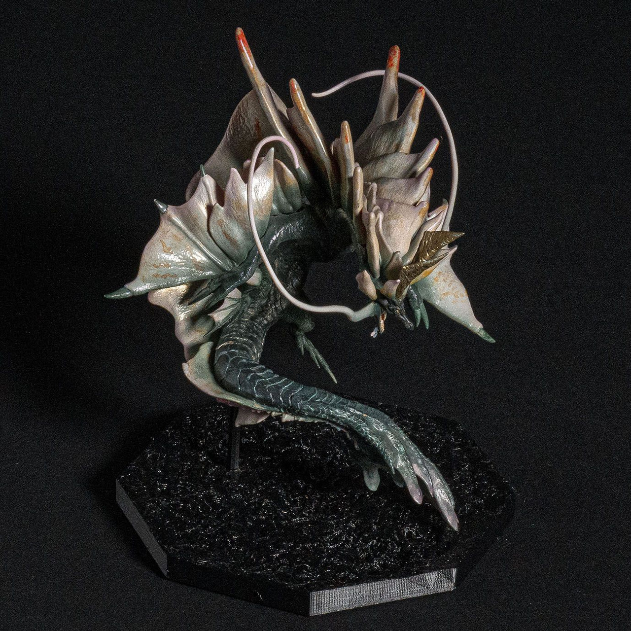 Figure Builder Cube Monster Hunter - Storm Dragon Amatsu Figure 