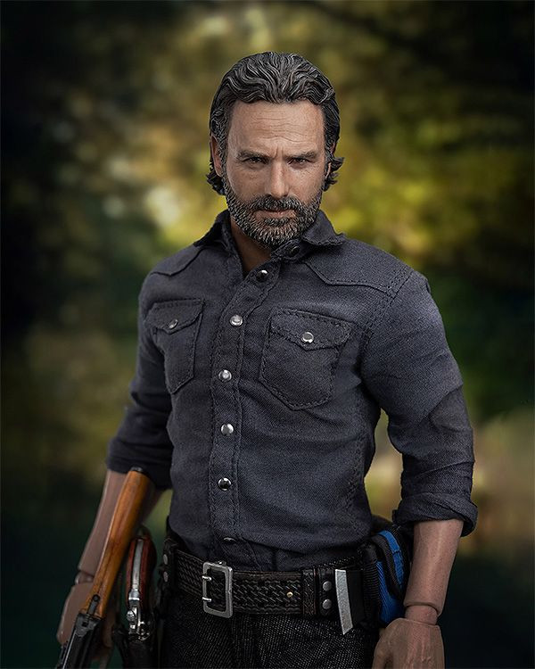 Rick Grimes Season 7 Ver. 1/6 Figure (The Walking Dead)