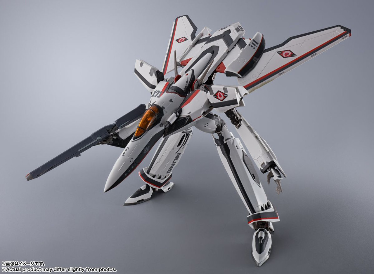 Bandai DX Chogokin VF-171EX Armored Nightmare Plus EX (Alto Saotome's Unit)  Revival Ver. Figure (Macross Frontier)