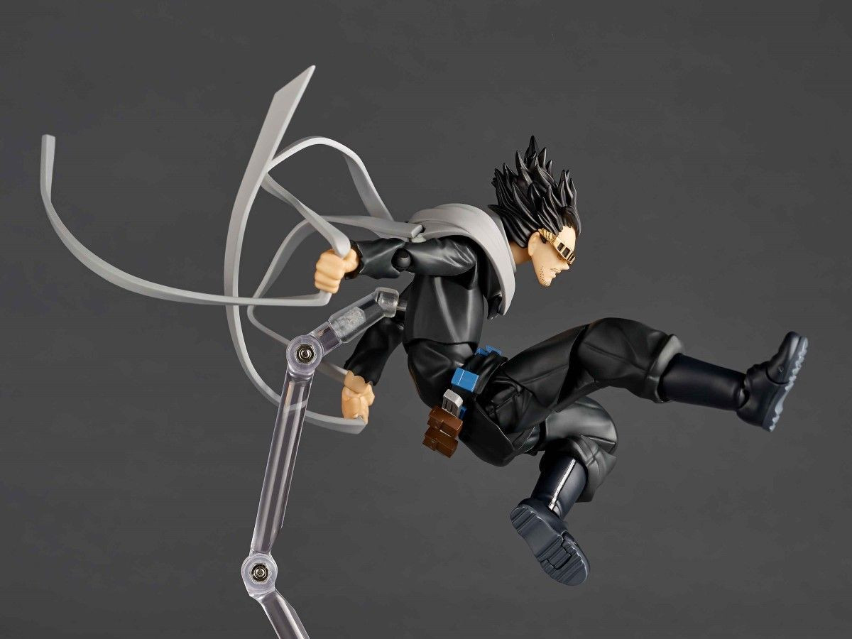 Revoltech Amazing Yamaguchi Shota Aizawa Figure (My Hero Academia)