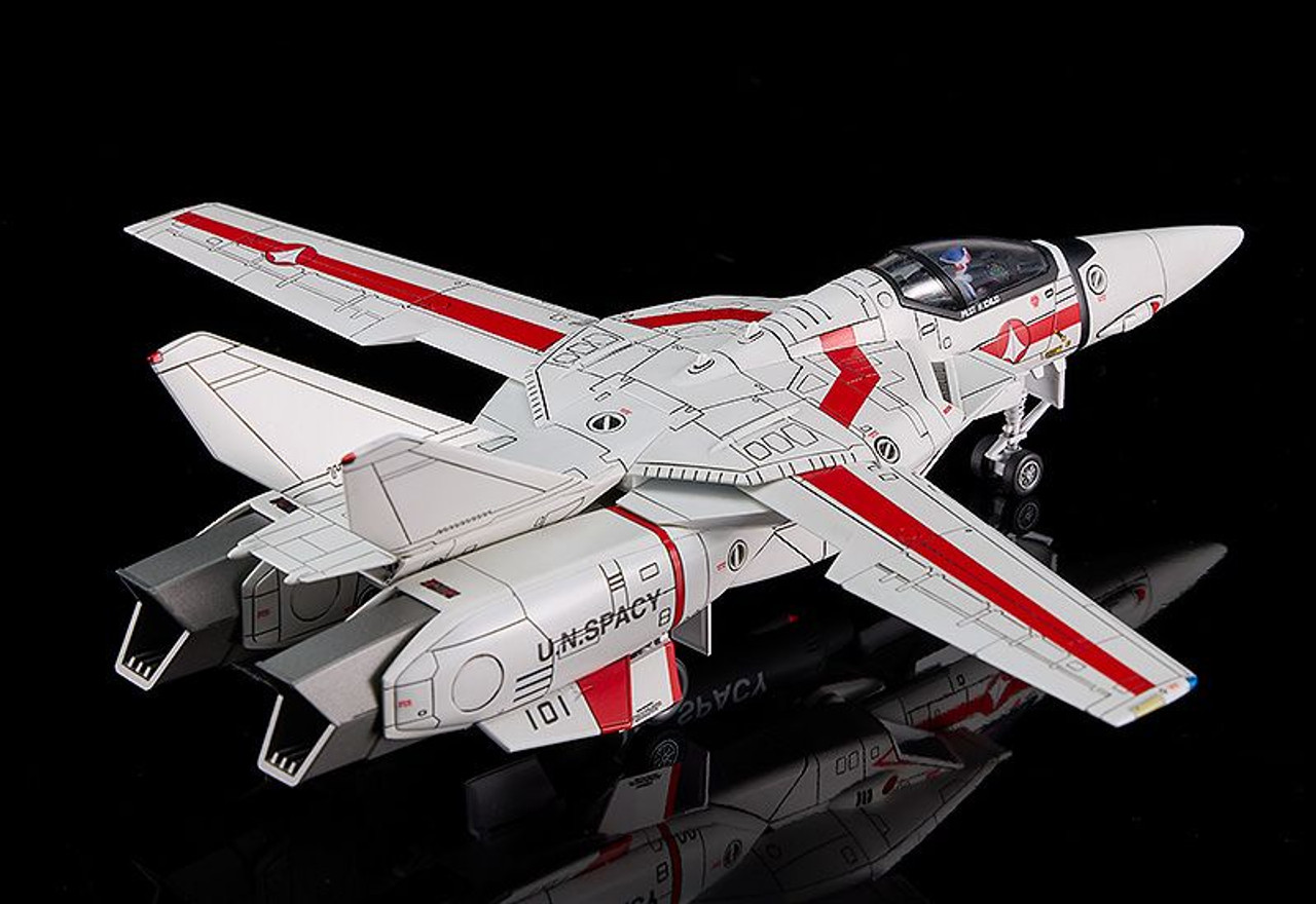 Max Factory PLAMAX PX06 VF-1J Fighter Valkyrie Vermillion (HIKARU ICHIJO  VER.) 1/72 Plastic Model (The Super Dimension Fortress Macross)