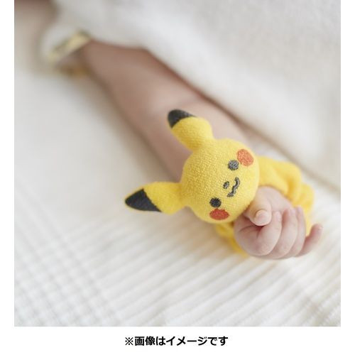 Monpoke Cloth Rattle - Pikachu