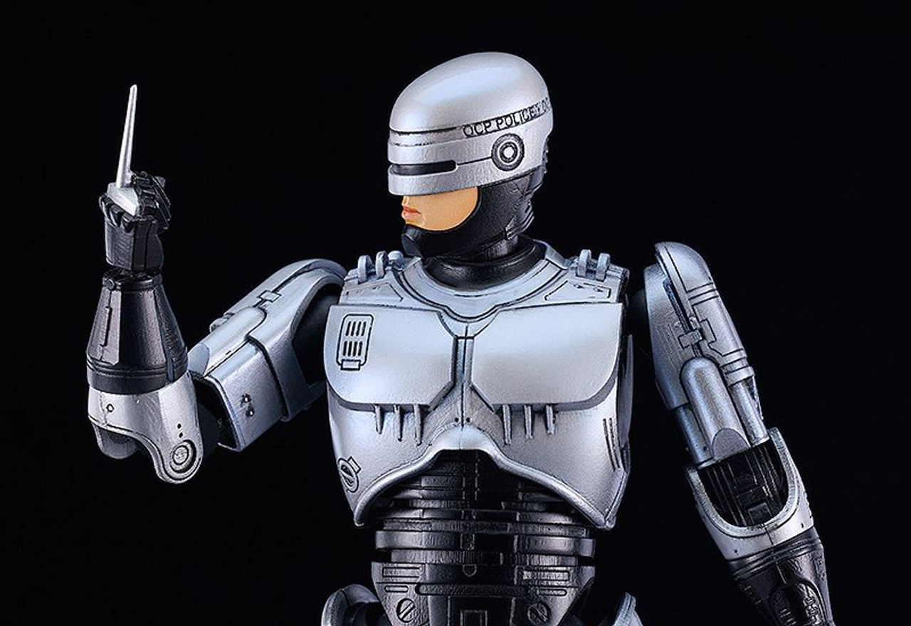 MODEROID Robocop Plastic Model (Robocop)