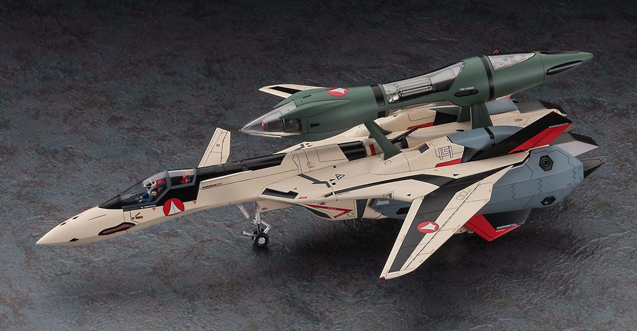 1/72 YF-19 w/Fast Pack & Fold Booster Plastic Model (Macross Plus)