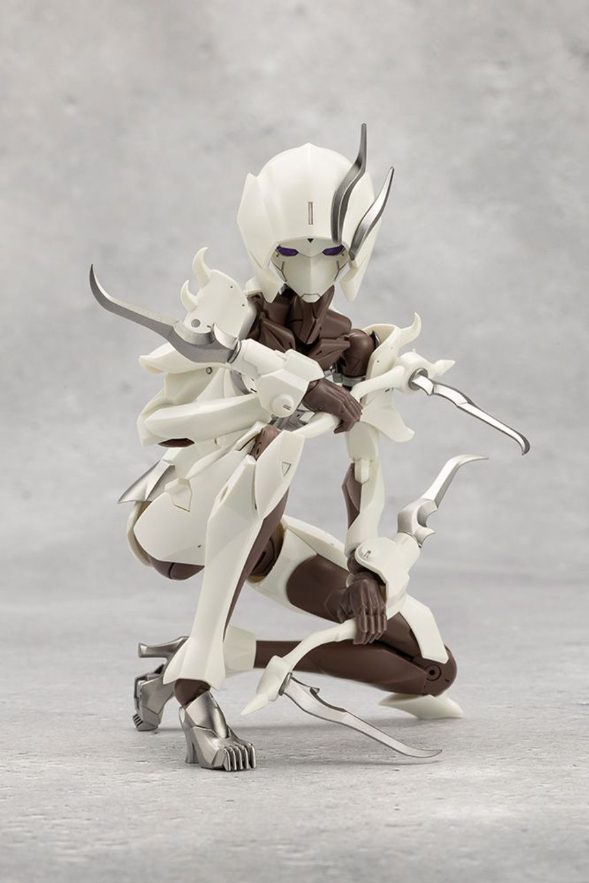Megalomaria Unlimited Universe - Seeker Plastic Model
