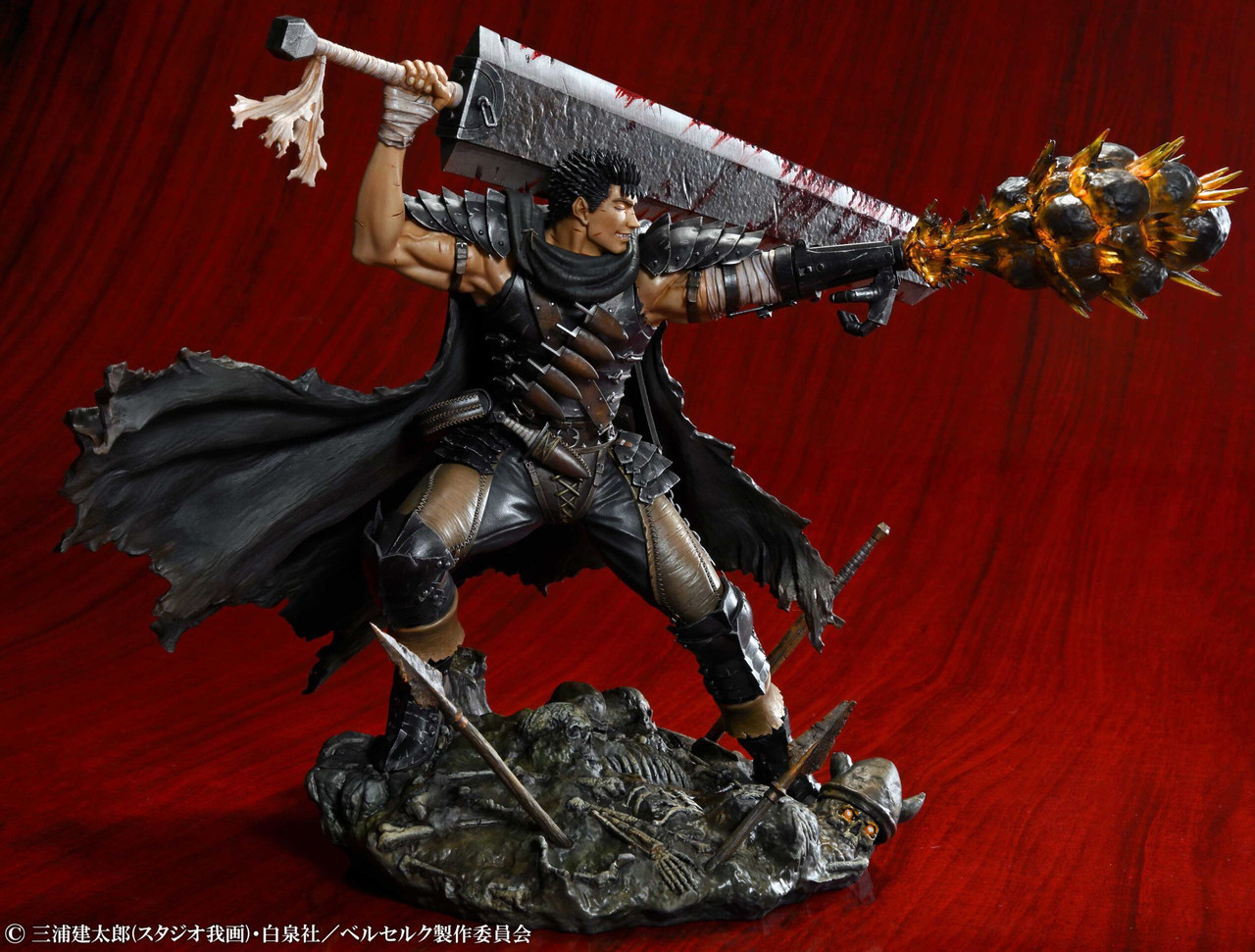 Guts;Black Swordsman 石像 Berserk Guts Black Swordsman Statue by First 4 Figures