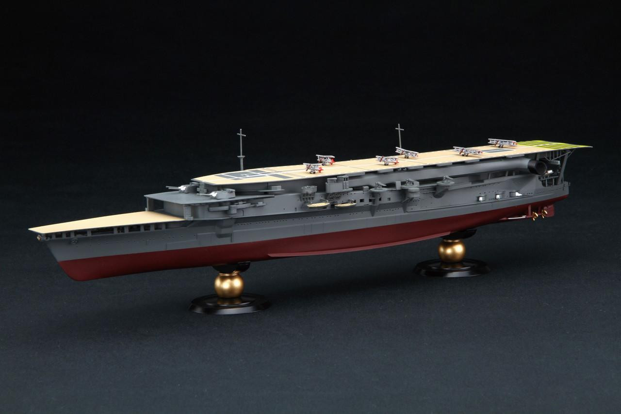 Full Hull 1/700 IJN Navy Aircraft Carrier Kaga Plastic Model With