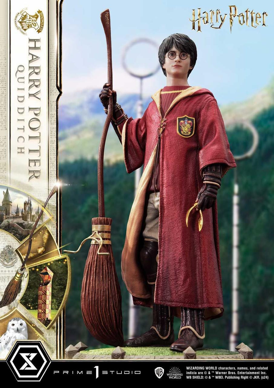 Prime Collectible Harry Potter: Harry Potter Quidditch 1/6 Figure