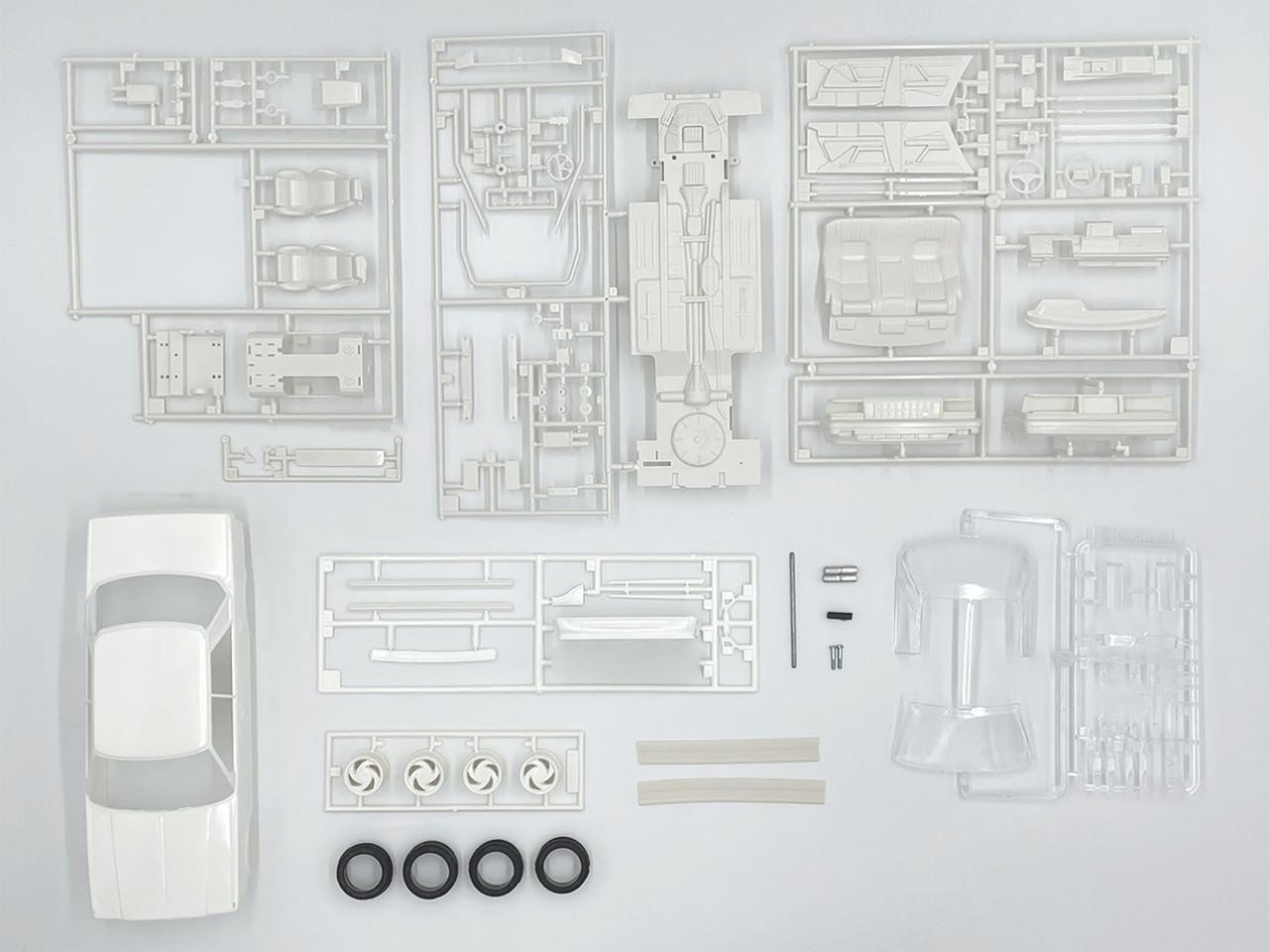 Haiso Car 1/24 Crown 3.0 Royal Twin Cam (Haiso Car ver.) Plastic Model