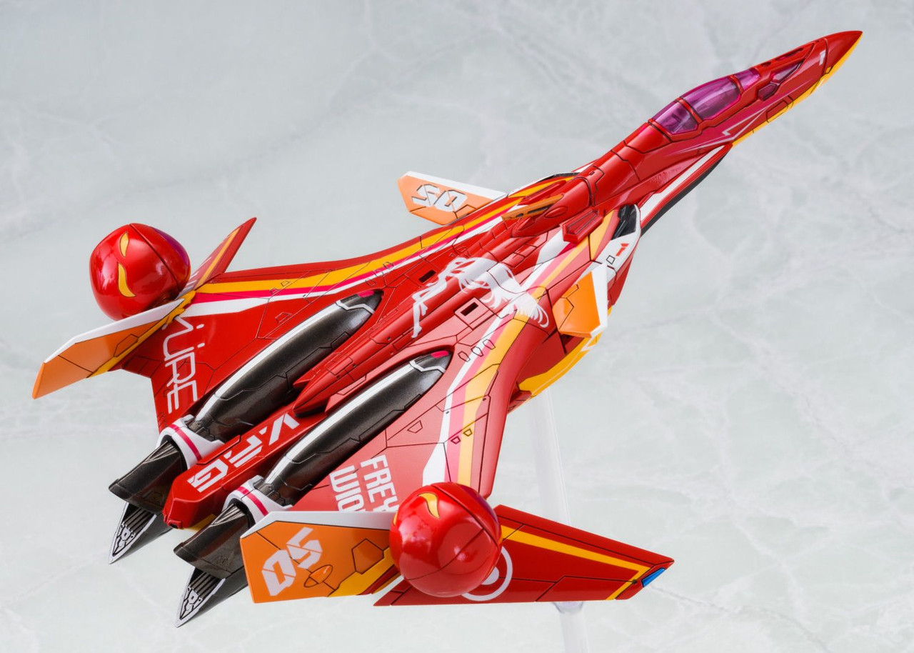 Aoshima Variable Fighter Girls - VF-31J Siegfried Freya Wion Plastic Model  (Macross Delta)