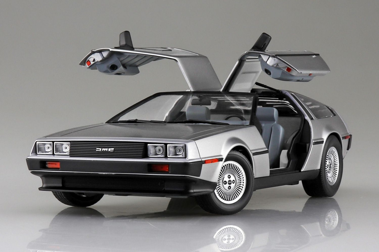 The Super Car No.21 1/24 '82 Delorean DMC-12 Plastic Model