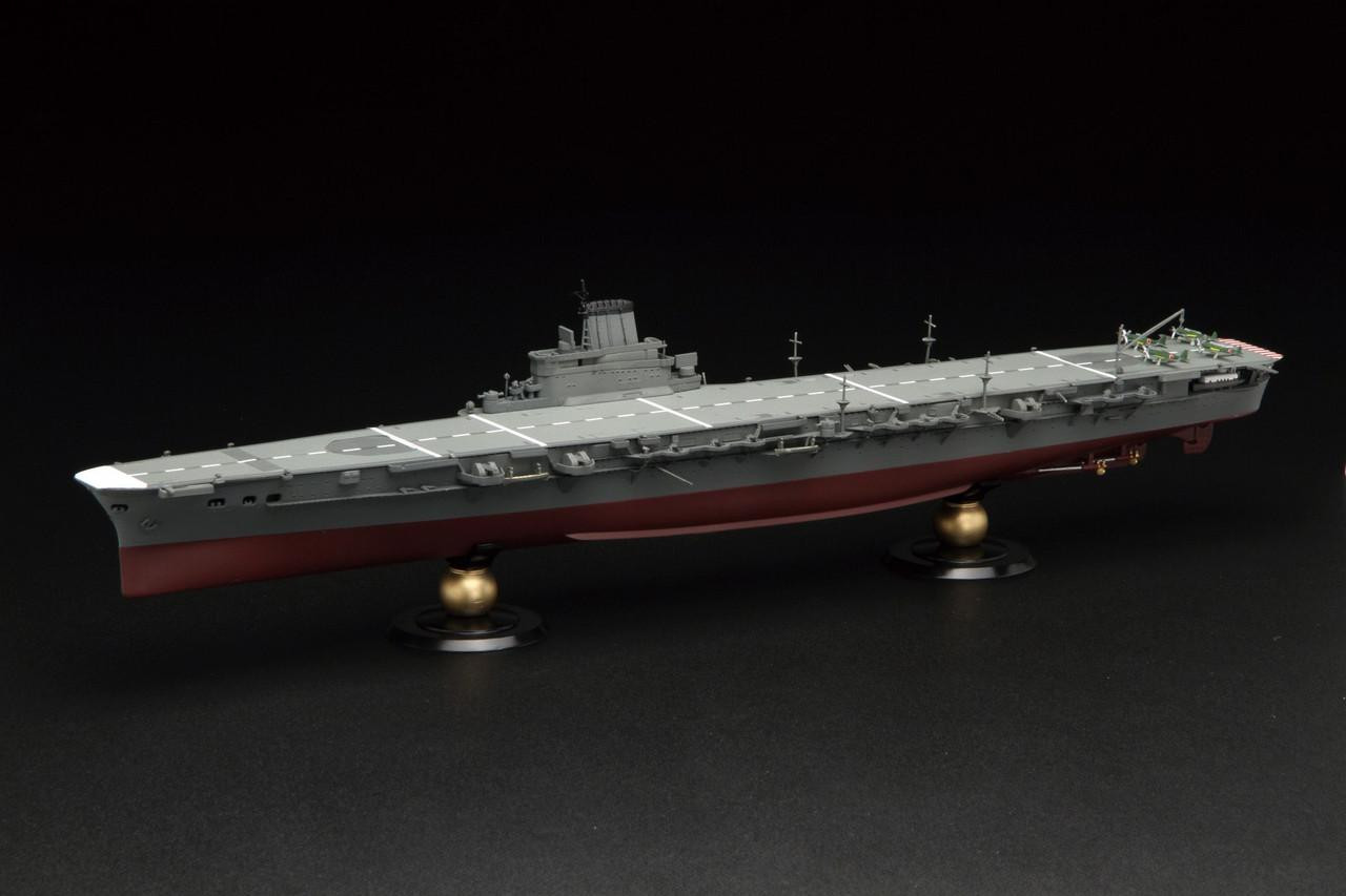 1/700 IJN Aircraft Carrier Taiho (Latex Deck Specification) Full