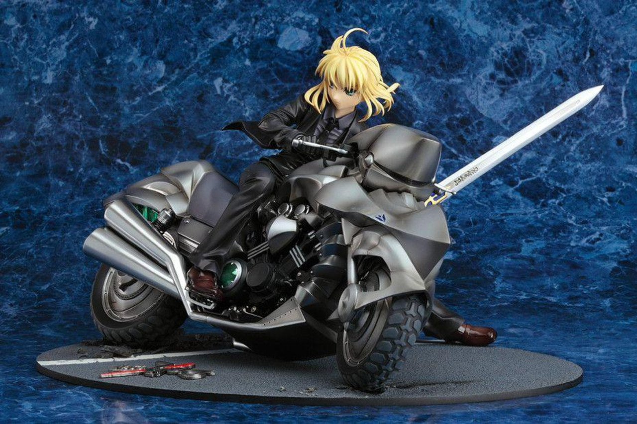Fate/Stay Night Saber & Saber フィギュア Amazon.com: Gift Fate/stay night: Saber PVC Figure (1:8