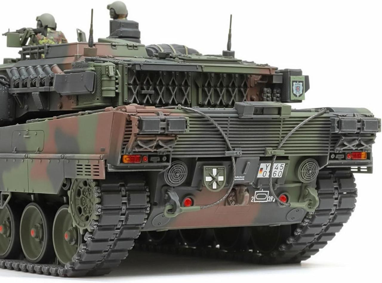 35387 1/35 Leopard 2 A7V Plastic Model