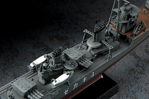 IJN DESTROYER TYPE KOH HAMAKAZE OPERATION TEN-GO KIT 1:350 Hasegawa Kit IJN DESTROYER TYPE KOH HAMAKAZE OPERATION TEN-GO KIT 1:350 Hasegawa Kit